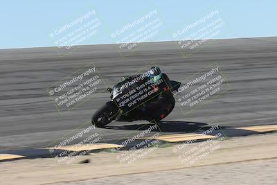 media/Oct-13-2025-Moto Forza (Mon) [[a66d839500]]/3-B Group/Session 2 (Bowl)/